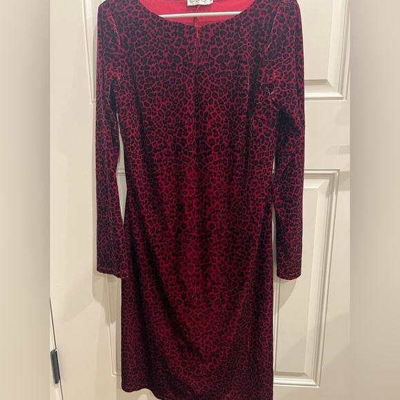 Vintage 8 CDC Red velvet leopard/cheetah print with Long Sleeves for Cocktail - Picture 5 of 9